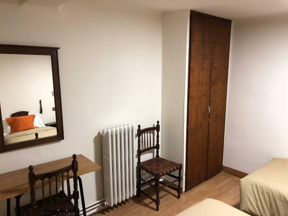 Hostal Di Verena Puigcerdà Buitenkant foto