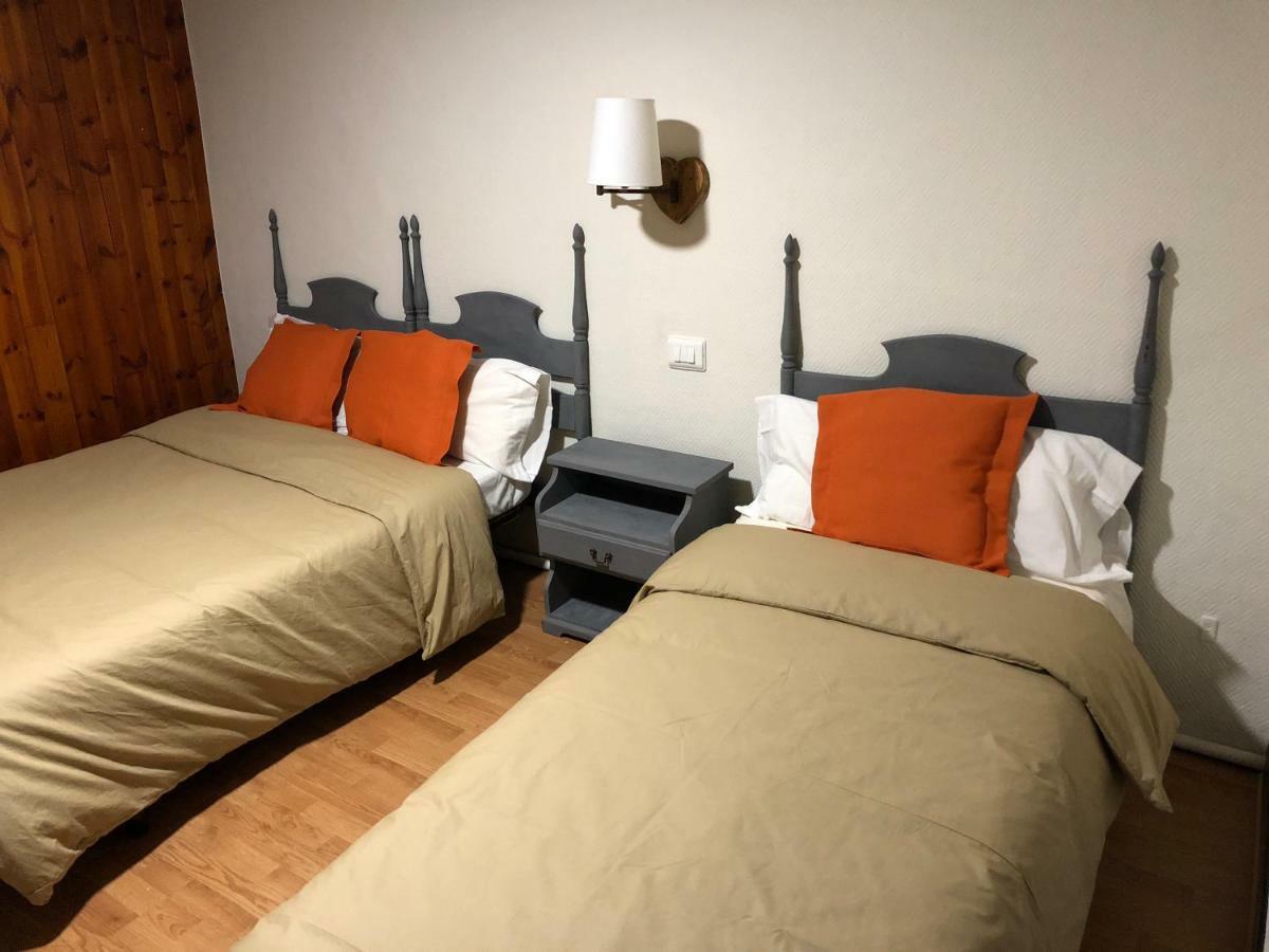 Hostal Di Verena Puigcerdà Buitenkant foto