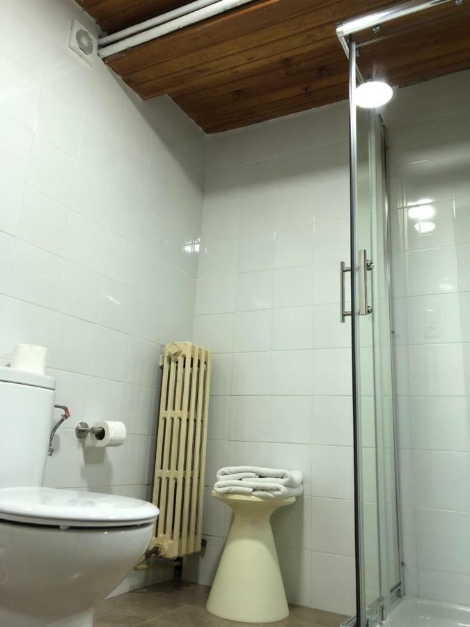 Hostal Di Verena Puigcerdà Buitenkant foto