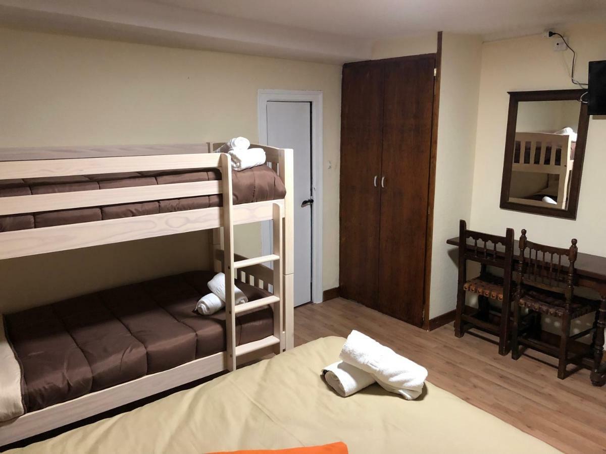 Hostal Di Verena Puigcerdà Buitenkant foto