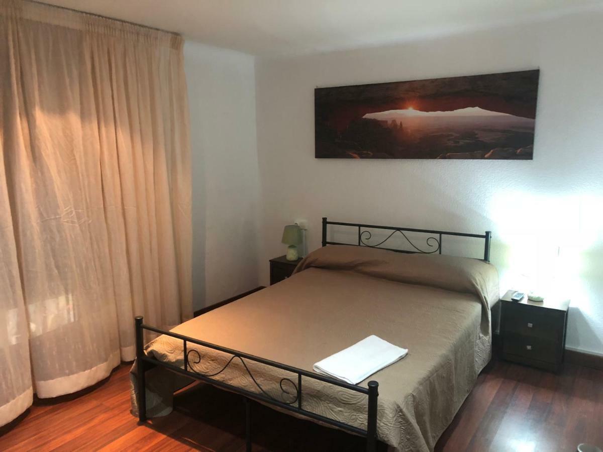 Hostal Di Verena Puigcerdà Buitenkant foto